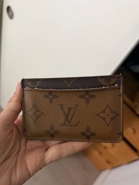 Louis Vuitton reverse Monogram Card Holder